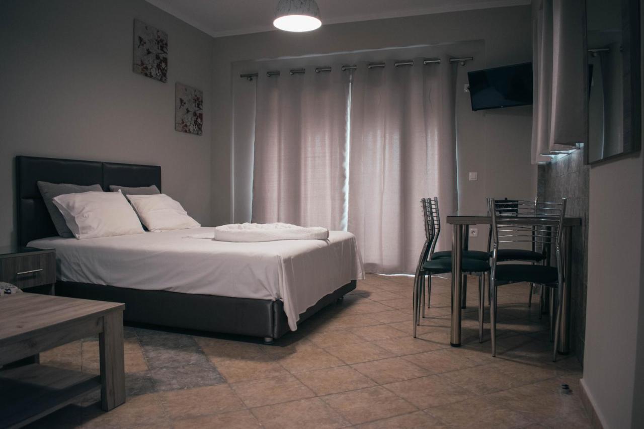 Apartment Home Apartments *