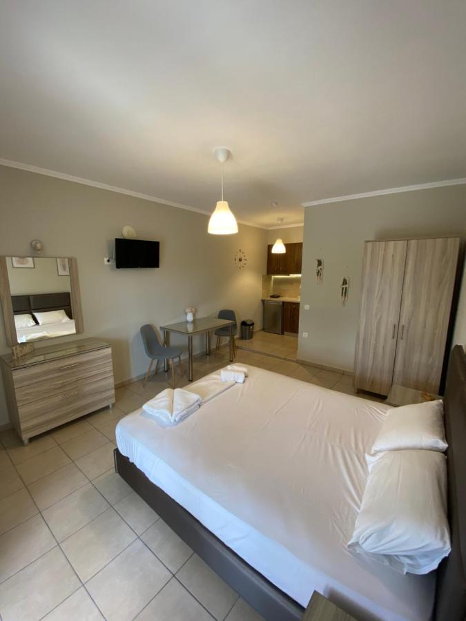 Home Apartments Apartment *