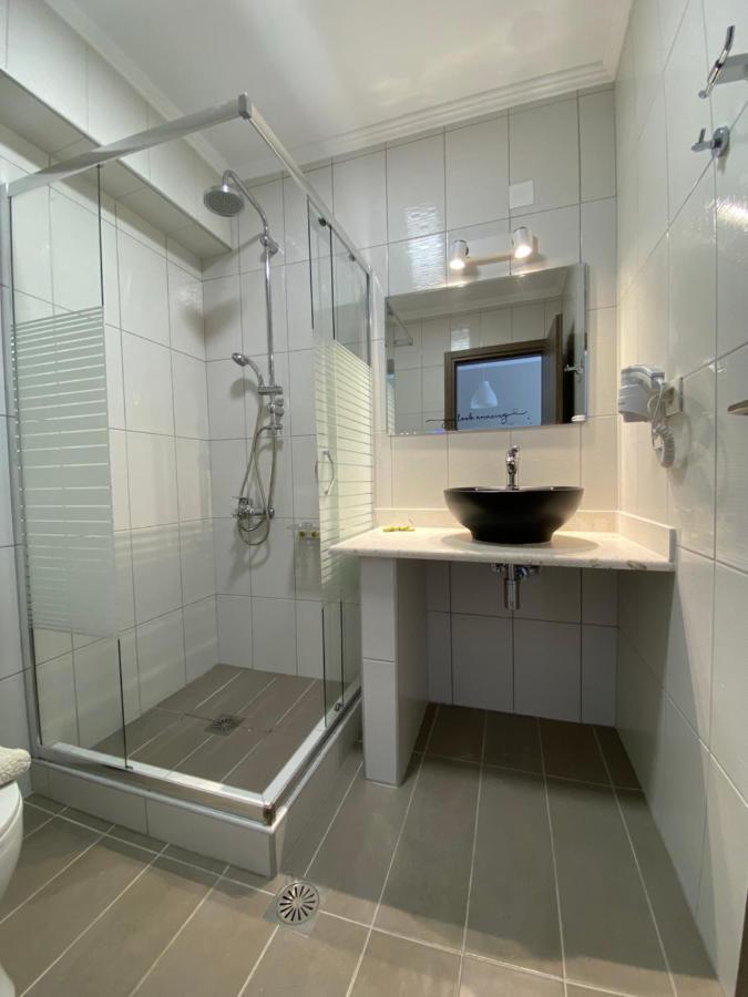 Home Apartments Parga