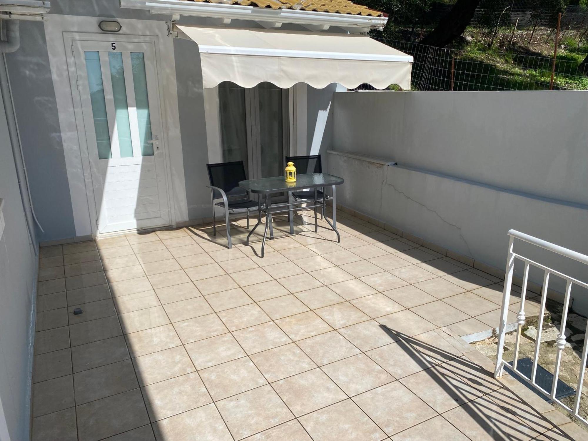 Home Apartments Parga